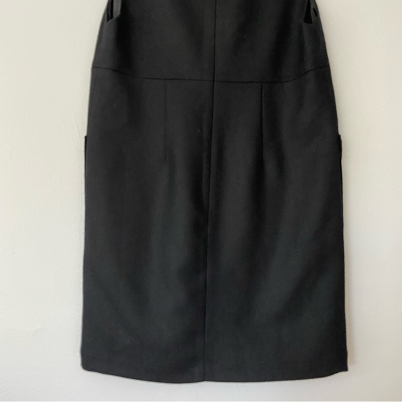 Boden V-Neck Black Sleeveless Mini Shift Dress - Picture 9 of 14
